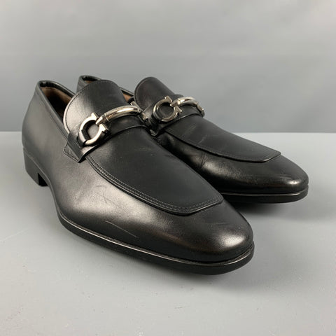 SALVATORE FERRAGAMO Size 9.5 Black Leather Penny Loafers