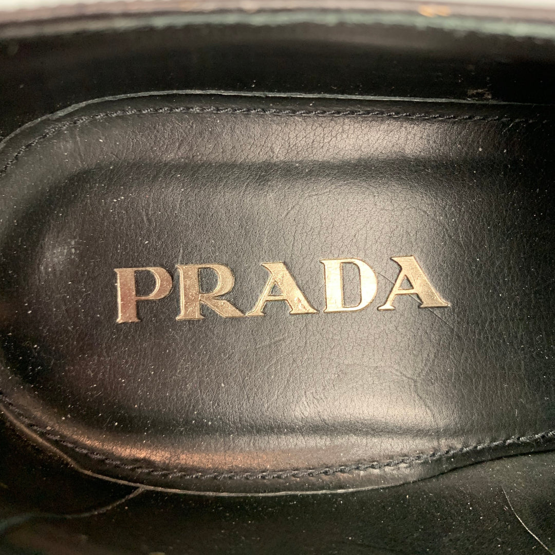 PRADA Taille 10 Chaussures à lacets en cuir à bout d'aile noir et marron