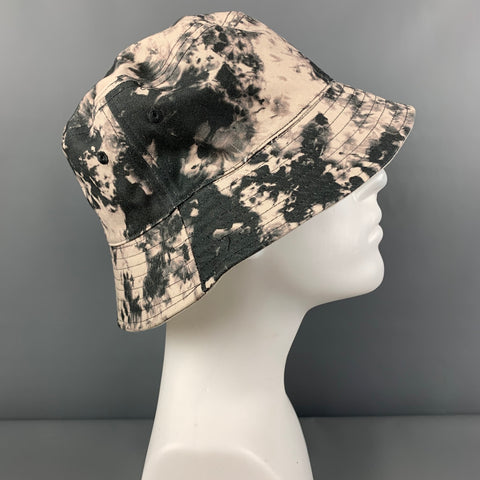 NO BRAND Size One Size Beige Green Camoflage Hats