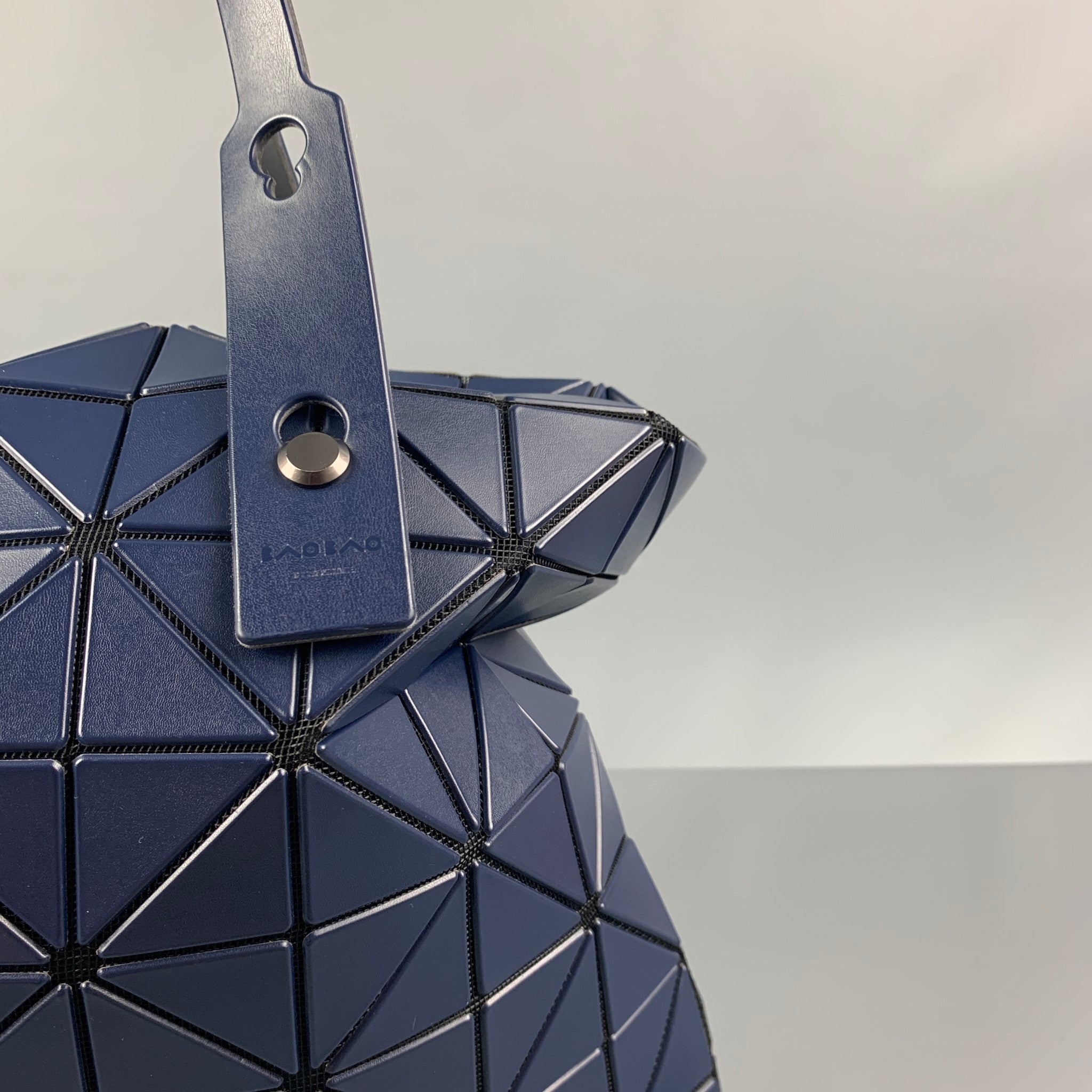 ISSEY MIYAKE BAO BAO Navy Geometric Leather Tote Bag – Sui