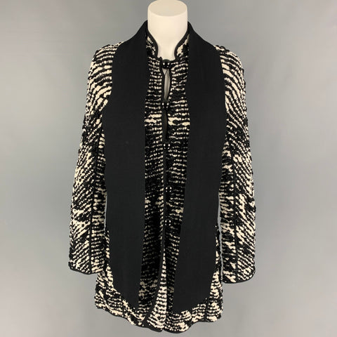 GIORGIO ARMANI Talla 4 Abrigo abotonado tejido en mezcla de viscosa blanca y negra