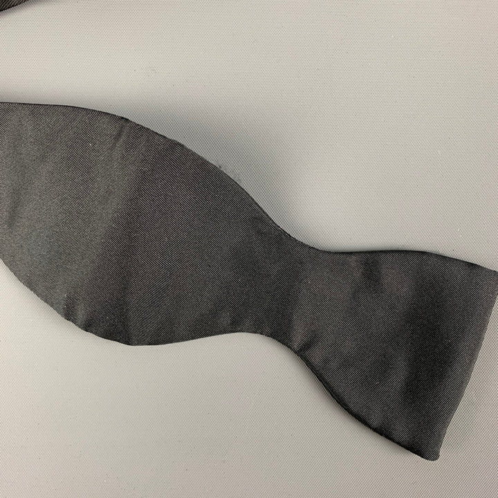 BURBERRY Black Silk Bow Tie