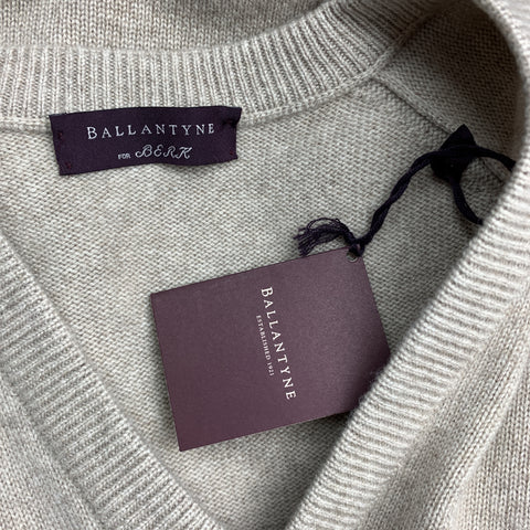 BALLANTYNE Size XL Beige Cashmere V-Neck Sweater Vest NWT