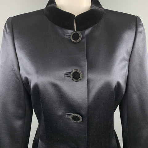 AKRIS Size 8 Navy Wool Satin & Black Velvet Skirt Suit