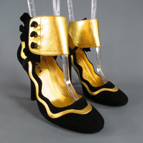 PRADA Primavera 2008 Talla 6 Zapatos de tacón metálicos con puños y volantes en ante negro y dorado