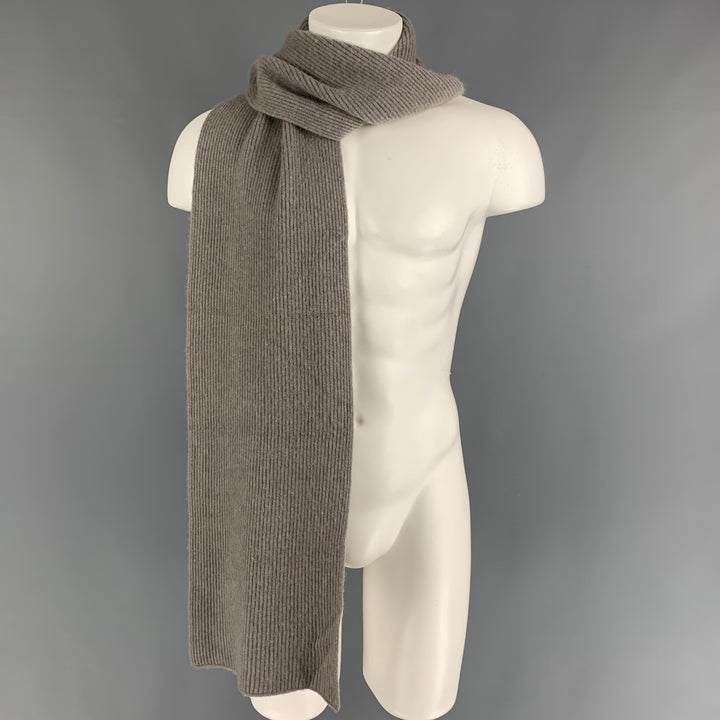 MARC JACOBS Gray Ribbed Cashmere Scarf