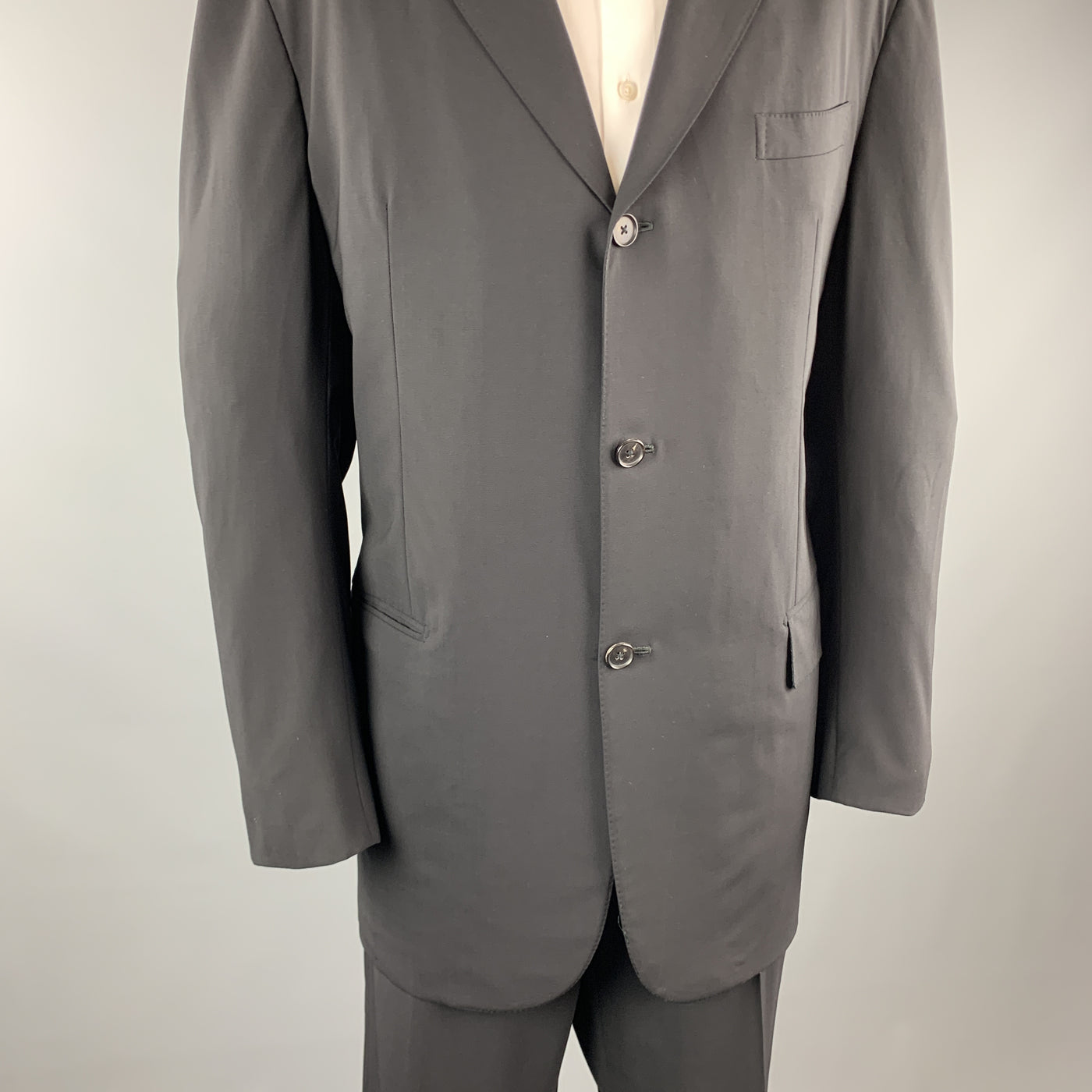 GIANLUCA ISAIA 46 Black Solid Wool Notch Lapel 40 x 36 Long Suit