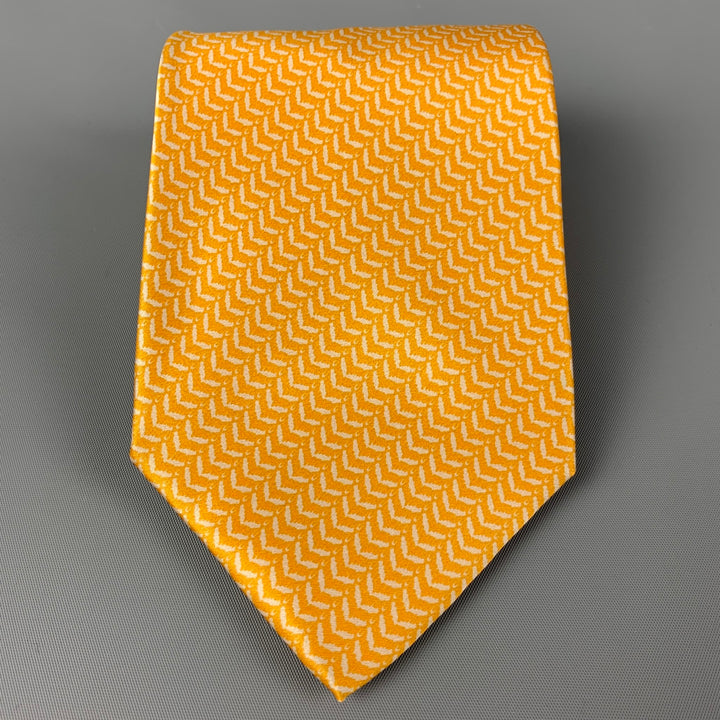 GIANFRANCO FERRE Yellow White Herringbone Silk Satin Tie