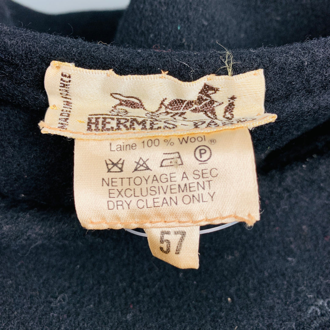 HERMES Chapeaux en laine brodés noirs