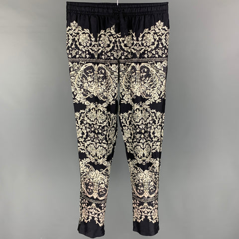 DOLCE &amp; GABBANA Taille 30 Pantalon décontracté en soie imprimé blanc cassé noir