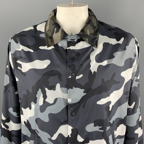 VALENTINO Chest Size XL Size XL Black & Grey Camouflage Polyamide Snaps Jacket