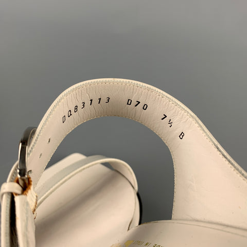 SALVATORE FERRAGAMO Size 7.5 Light Gray Patent Leather Sandals