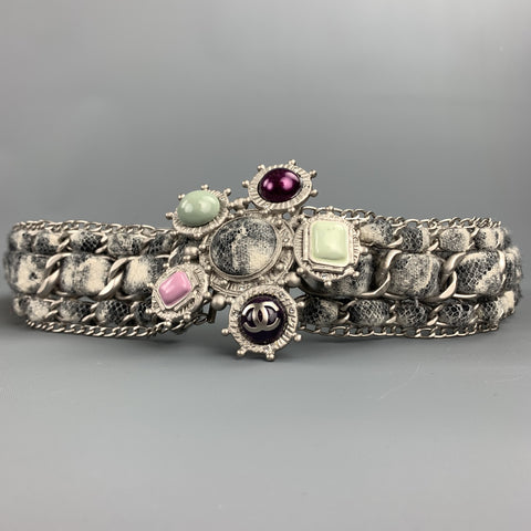 CHANEL Otoño 2005 Talla de cintura 34 Cinturón con medallón de cadena veteada gris