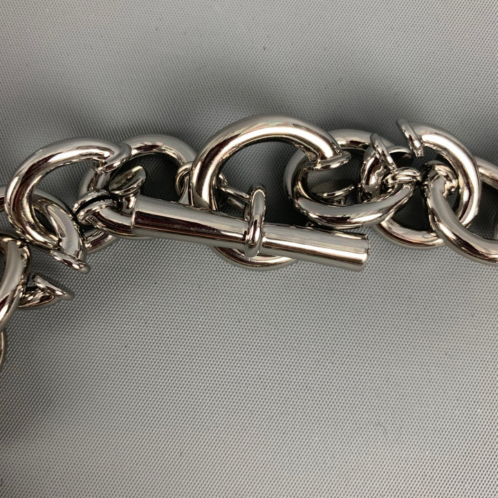 PORTRAIT REPORT Silver Chain Link Metal Necklace