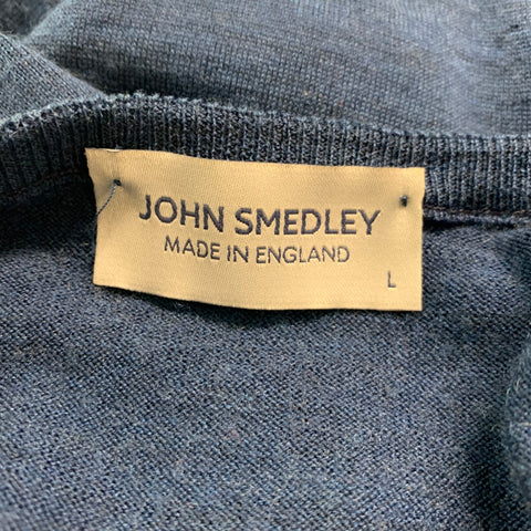 JOHN SMEDLEY Taille L Pull col V en laine marine