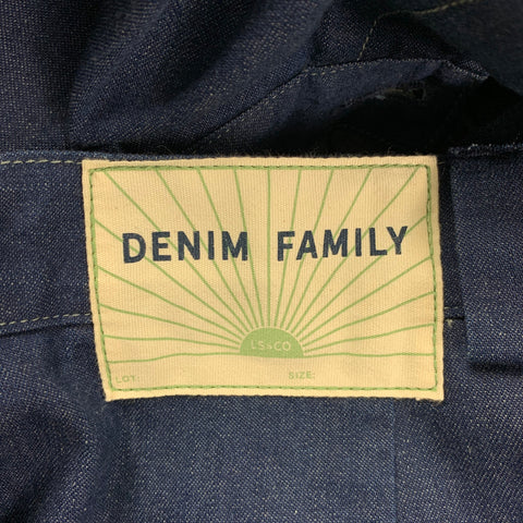 LEVI'S Size 32 Indigo Cotton Pleated Denim Family Shorts