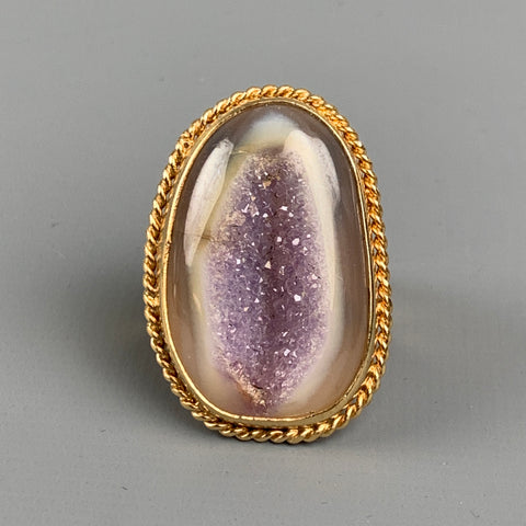 Bague en cristal martelé lilas et or VINTAGE