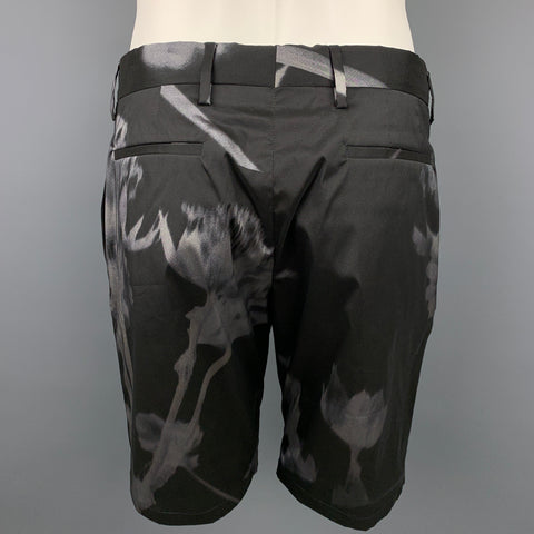 PAUL SMITH Size 32 Black & Silver Zip Fly Shorts