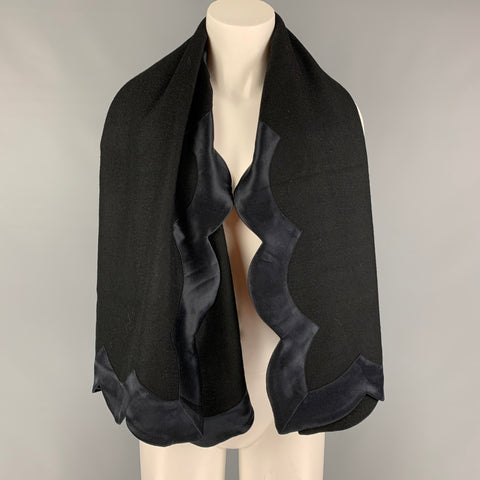 BERGDORF GOODMAN Black Wool Silk Scalloped Hem Scarf