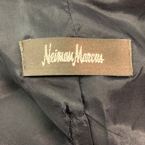NEIMAN MARCUS Size XL Black Burgundy Jacquard Silk Buttoned Vest