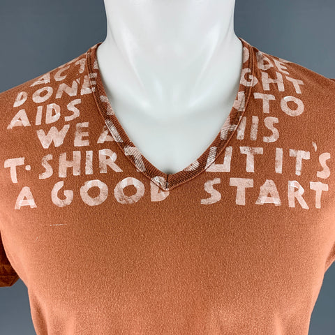 MARTIN MARGIELA Taille S T-shirt col V en coton imprimé marron blanc