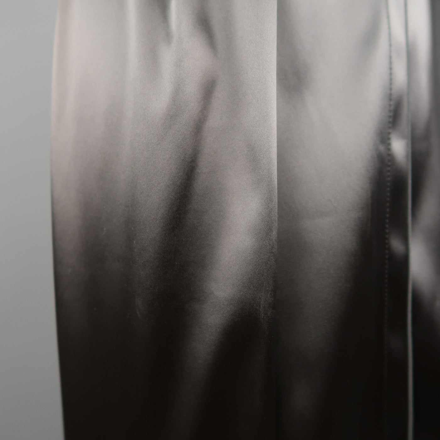 DOLCE & GABBANA Size 4 Gray Stretch Satin Darted Pencil Skirt