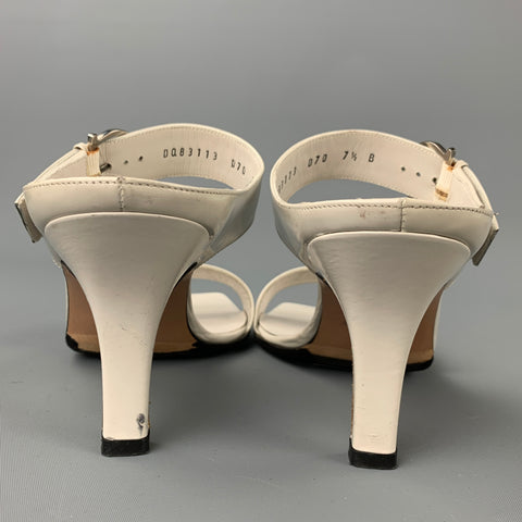 SALVATORE FERRAGAMO Size 7.5 Light Gray Patent Leather Sandals