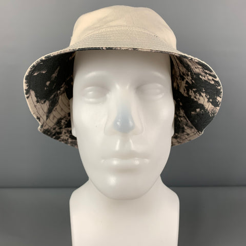 NO BRAND Size One Size Beige Green Camoflage Hats