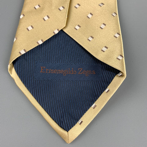 ERMENEGILDO ZEGNA Cravate En Soie Carrés Dorés
