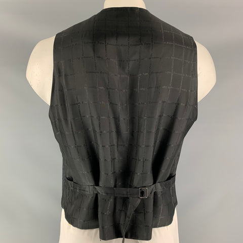ERMENEGILDO ZEGNA Size L Jacquard Silk Buttoned Black Vest