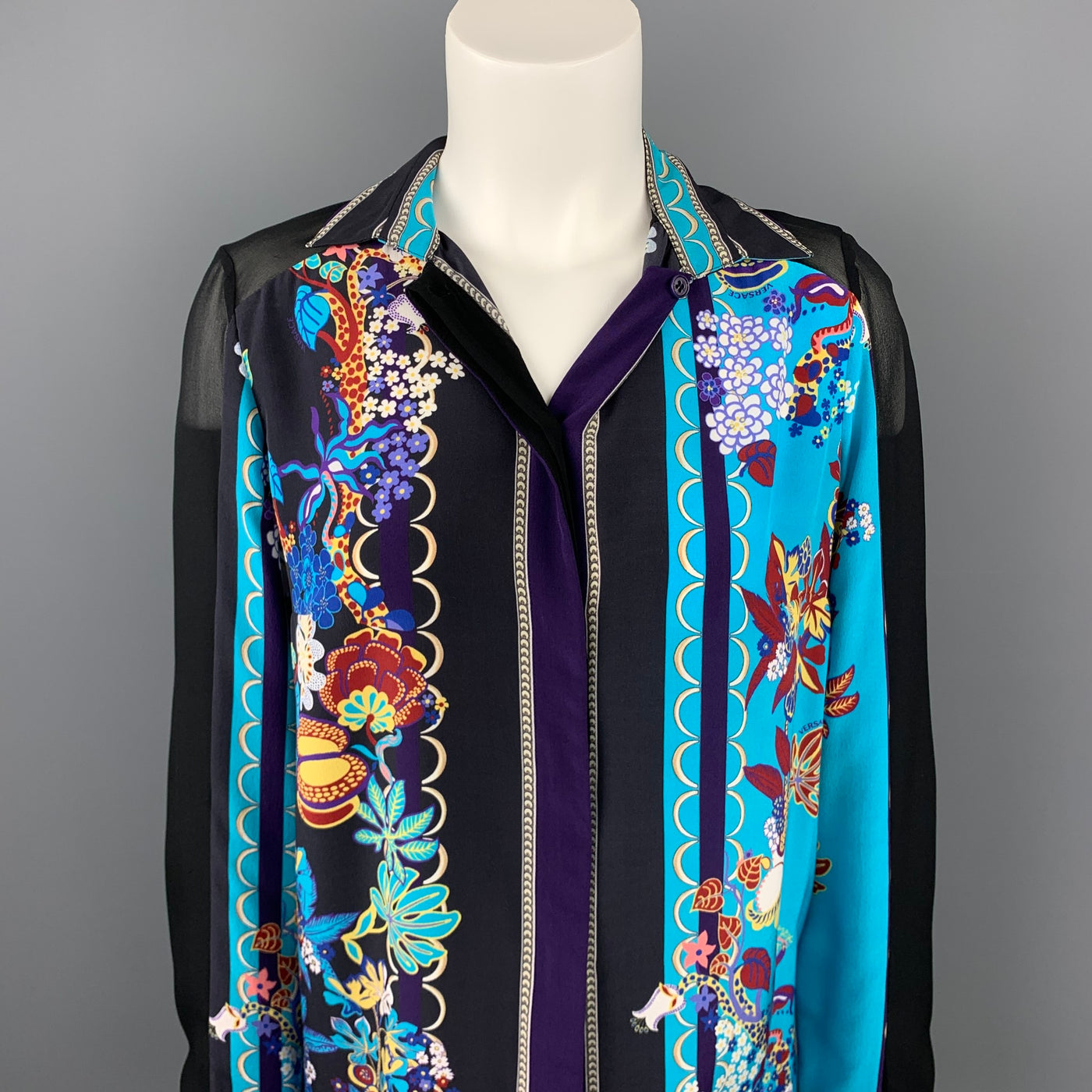 VERSACE Size 6 Multi-Color Floral Silk Buttoned Blouse