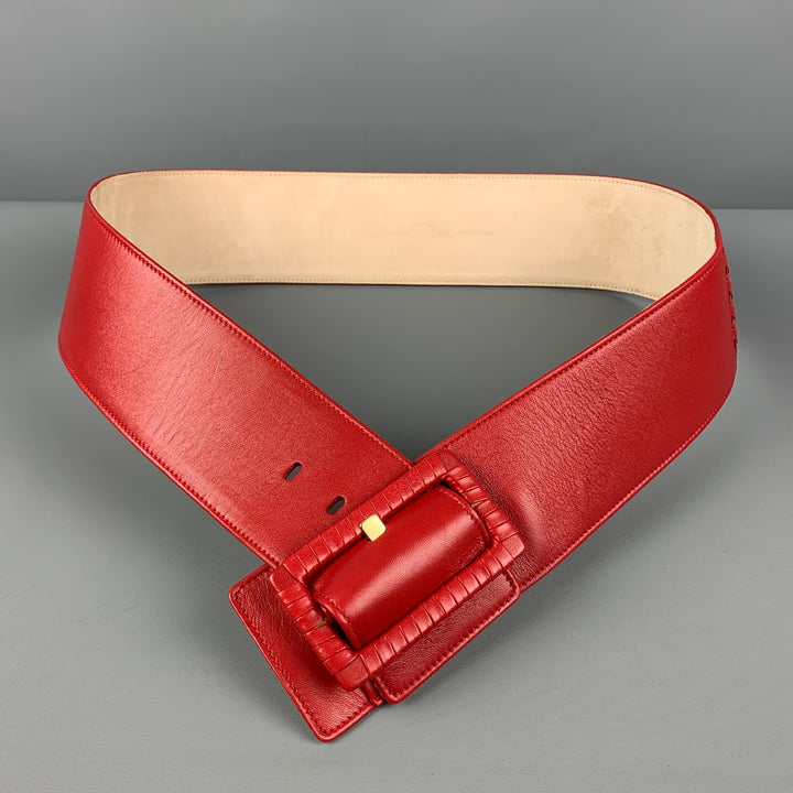 OSCAR DE LA RENTA Waist Size M Red Leather Belt