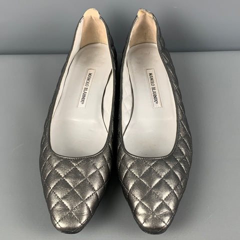 MANOLO BLAHNIK Giungla Taille 10,5 Ballerine argentée Appartements arrondis en cuir matelassé