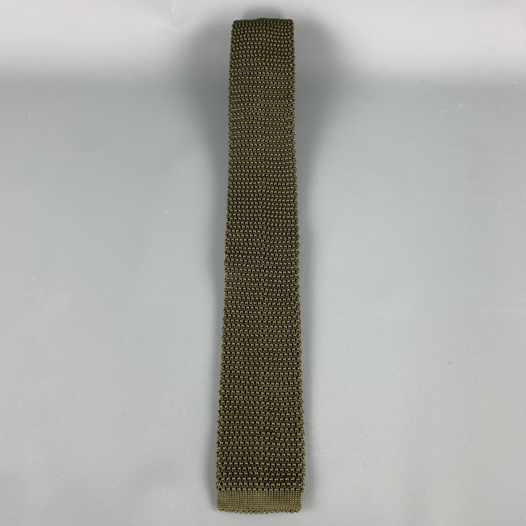 CHARVET Corbata de seda verde oliva con textura de punto
