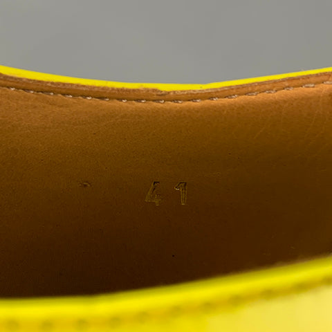 PRADA Taille 11 Chaussures à lacets en cuir jaune blanc