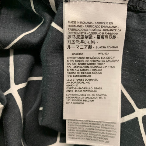 LEVI'S VINTAGE Size M Black White Print Cotton Camp Long Sleeve Shirt