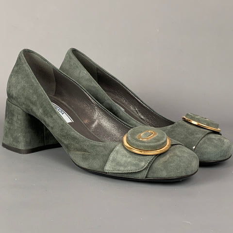 PRADA Talla 7 Zapatos de tacón grueso de ante gris y dorado