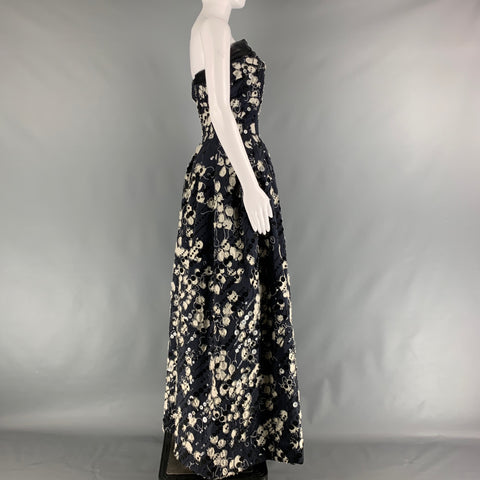 NAEEM KHAN Taille 4 Payettes en soie crème noire Robe longue sans bretelles Robe de soirée