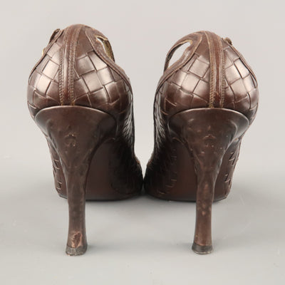 BOTTEGA VENETA Size 6.5 Brown Woven Intrecciato Leather Peep Toe Pumps