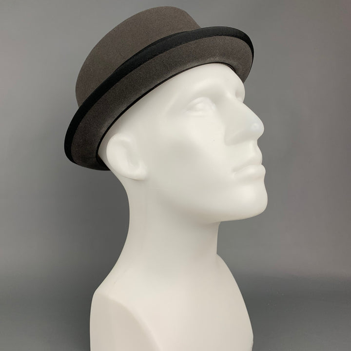 BAILEY Size 7.5 Grey & Black Felt Porkpie Hat