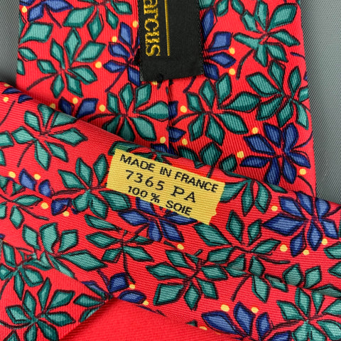 HERMES 7365 PA Cravate En Soie Imprimé Poinsettias Multicolores Rouges