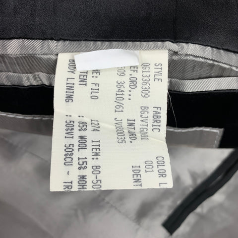JOHN VARVATOS Size 38 Regular Black Wool / Mohair Peak Lapel Sport Coat