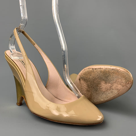 MIU MIU Size 5.5 Beige & Gold Patent Leather Pumps