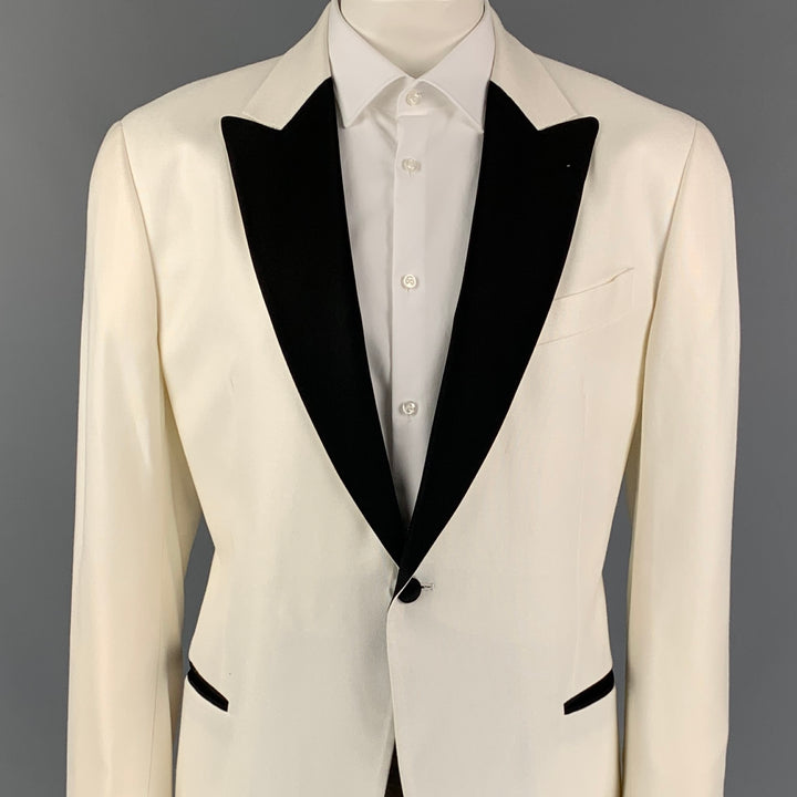 EMPORIO ARMANI Size 48 White & Black Viscose Peak Lapel Sport Coat