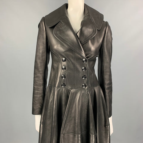 ALAIA Talla 8 Abrigo de vestir peplum de doble botonadura de piel de cordero negro