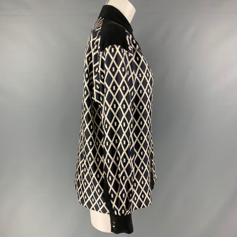 FAUSTO PUGLISI Talla 6 Blusa con broches geométricos de seda en blanco y negro
