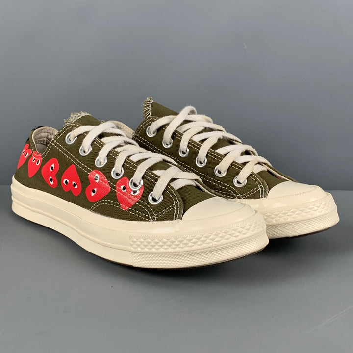 CONVERSE x COMME des GARCONS PLAY Size 7 Green Red Canvas Heart Sneakers
