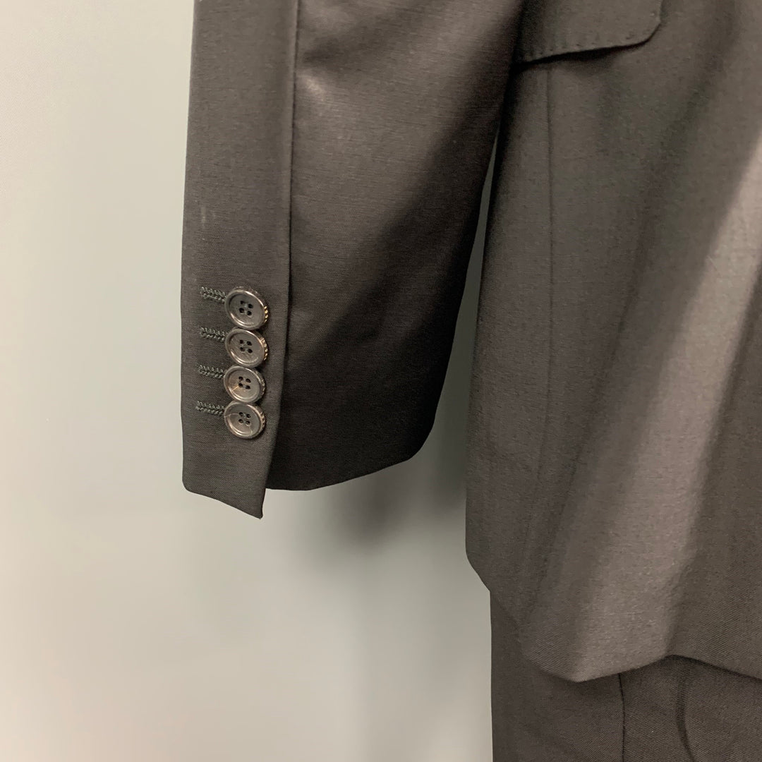 GUCCI Size 42 Regular Black Wool Notch Lapel Suit