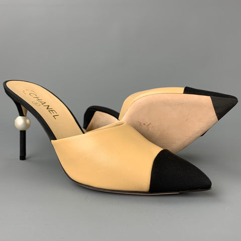 CHANEL Size 11 Beige & Black Two Toned Grosgrain Leather Pearl CC Heel Pumps
