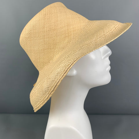 VINTAGE Size M Beige Straw Hats